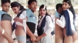 Desi fsiblog Porn mms Desi girl fucks her Nepali lover in Indian college girl sex