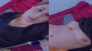 Fsiblog4 Xxx hd hindi Viral sex video Pakistani girl naked show in selfie for lover