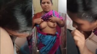 Desi fsiblog maid sucking her owner’s dick